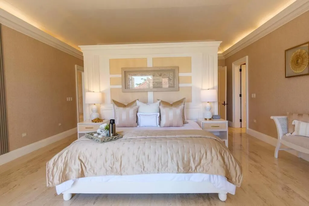 Buenaventura, Golf, River, Marina And Ocean View La Romana Vila